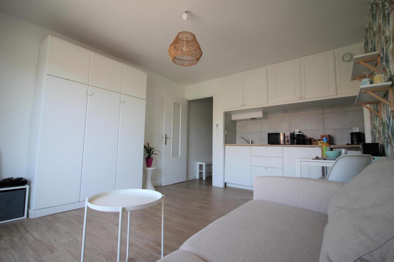 Studio Climatise Tout Confort A 2 Pas De La Mer Avec Parking Prive ปาลาวาส-เลส์-โฟลต์ ภายนอก รูปภาพ